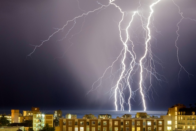 Lighting strikes off florida coast